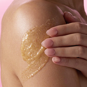 Tree Hut Golden Vanilla Body Scrub with natural ingredients