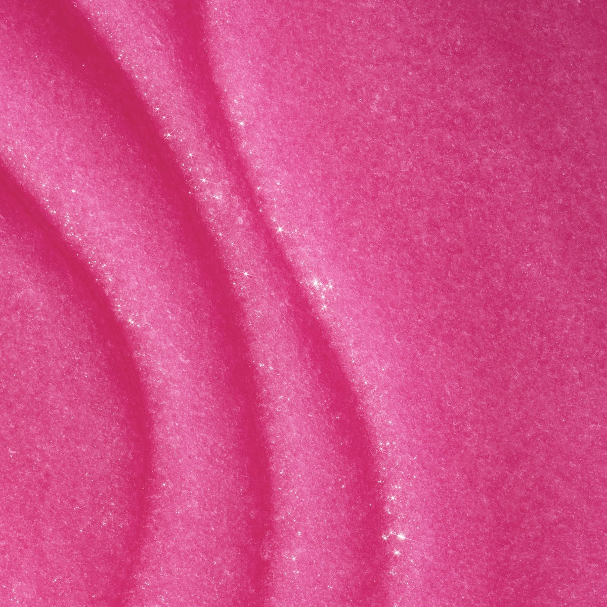 Tree Hut Raspberry Fizz Body Scrub application on skin