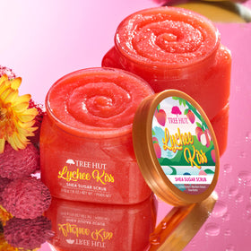 Tree Hut Shea Sugar Scrub Lychee Kiss texture close-up