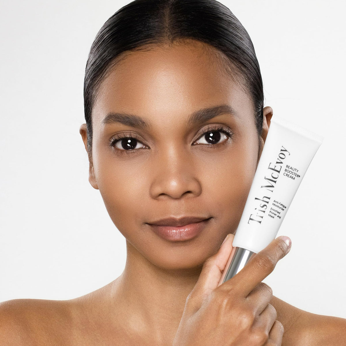 Trish McEvoy Beauty support® Cream 55 ml texture on skin