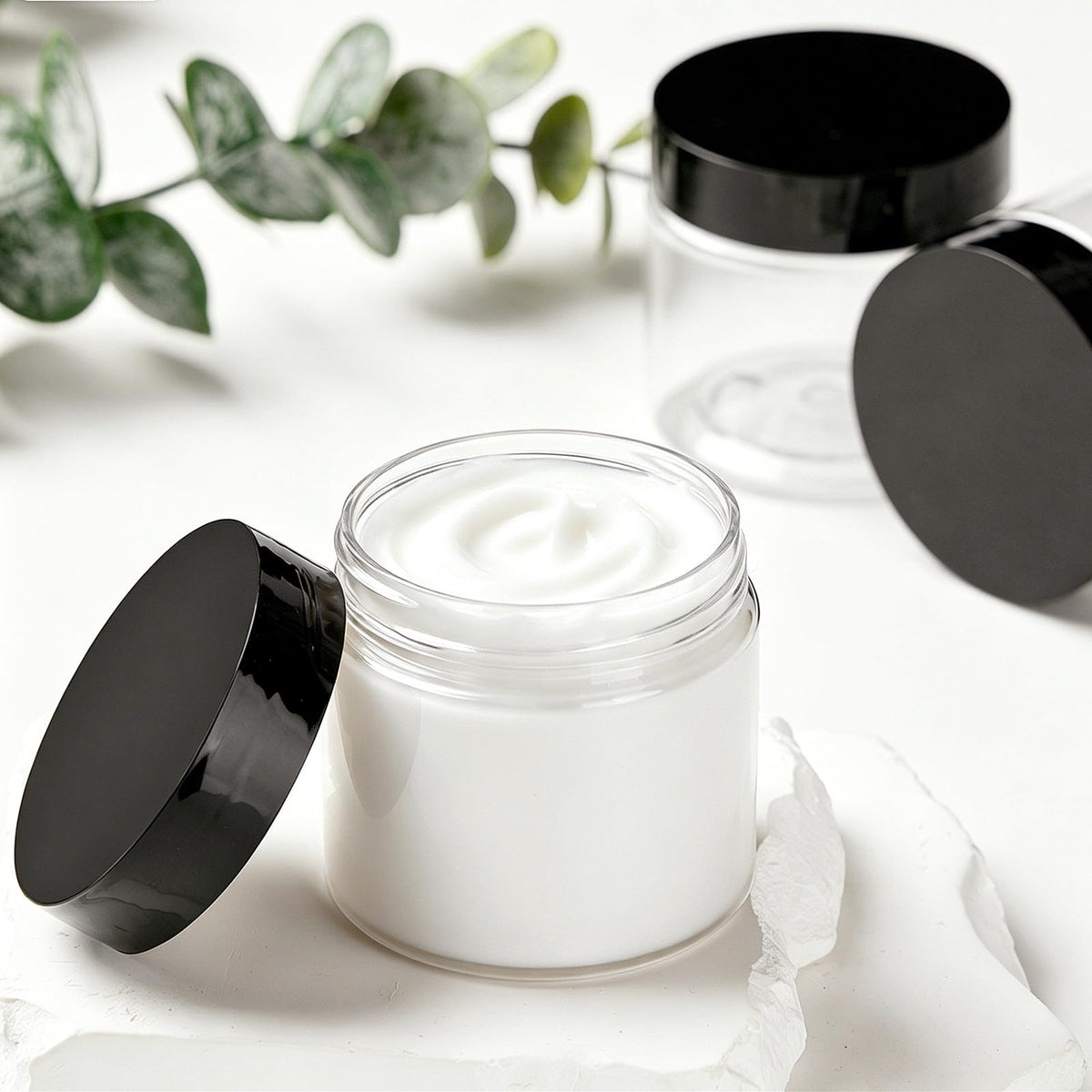 TUZAZO 4 Oz containers filled with lotion