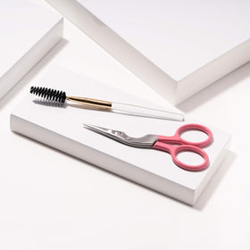 Tweezerman Eyebrow Scissors close-up of precision tips