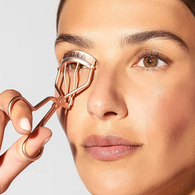 Tweezerman Eyelash Curler Rose Gold side view