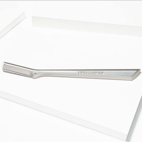 Tweezerman Facial Razor packaging