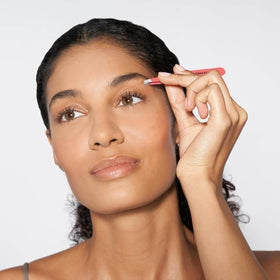 Tweezerman Slant Tweezer Geranium packaging
