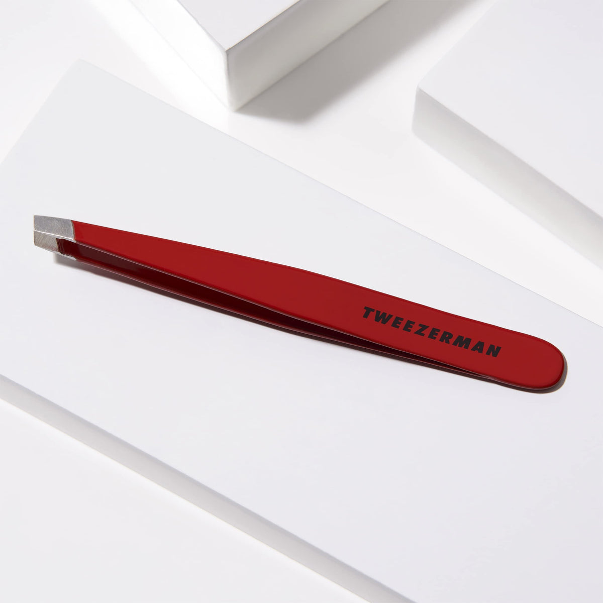 Tweezerman Slant Tweezer packaging with product information