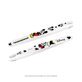 Tweezerman Slant Tweezer with angled tips close-up