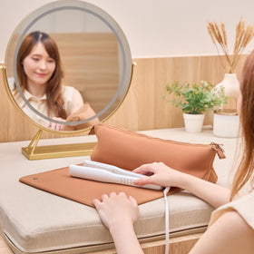 Two hair tools placed on BAREFOOT CARIBOU heat resistant mat
