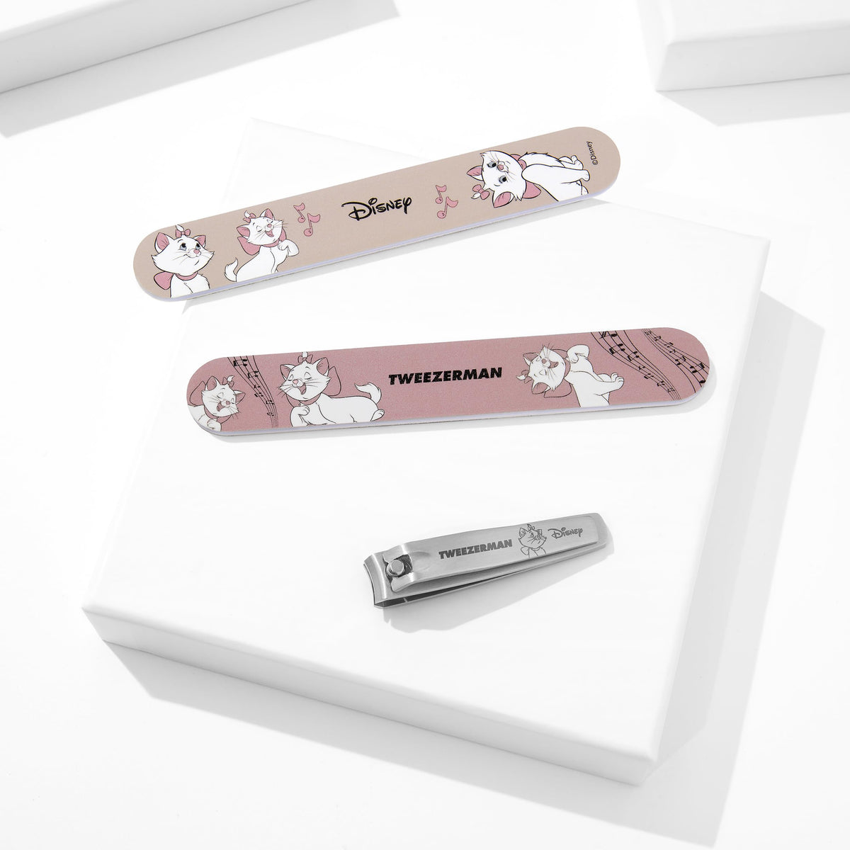 Two high-quality nail files included in Tweezerman Nail Kit