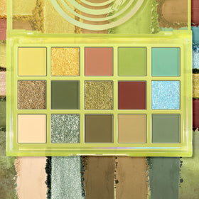 UCANBE 15-Colour Eyeshadow Palette in hand for size reference