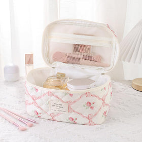 uekeboag Floral Cotton Makeup Bag set displaying floral pattern