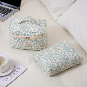 uekeboag large travel quilted makeup bag set displayed with cosmetics