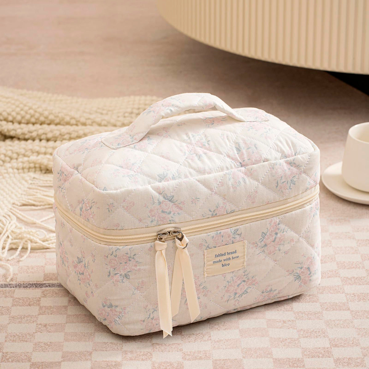 uekeboag quilted makeup bag set displayed together