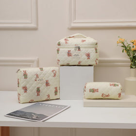 uekeboag Quilted Makeup Bag small size floral design