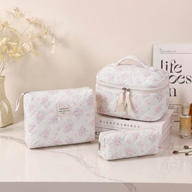 uekeboag small floral quilted makeup bag open with products