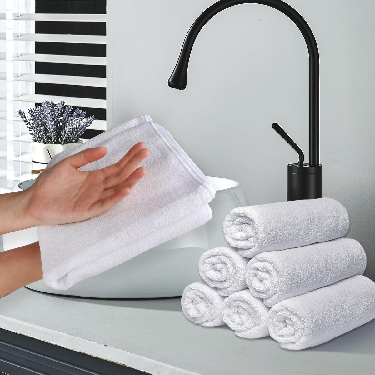 UNIMADE Salon Towels showing softness and texture