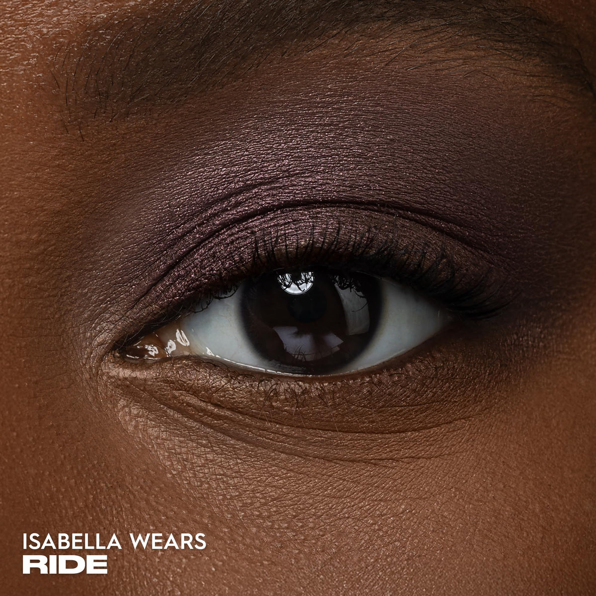 URBAN DECAY 24/7 Eyeshadow Deep Brown Shimmer close-up of texture