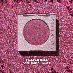 URBAN DECAY 24/7 Eyeshadow Deep Pink Shimmer swatch on skin