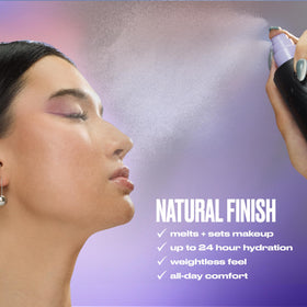 URBAN DECAY All Nighter Setting Spray in hand
