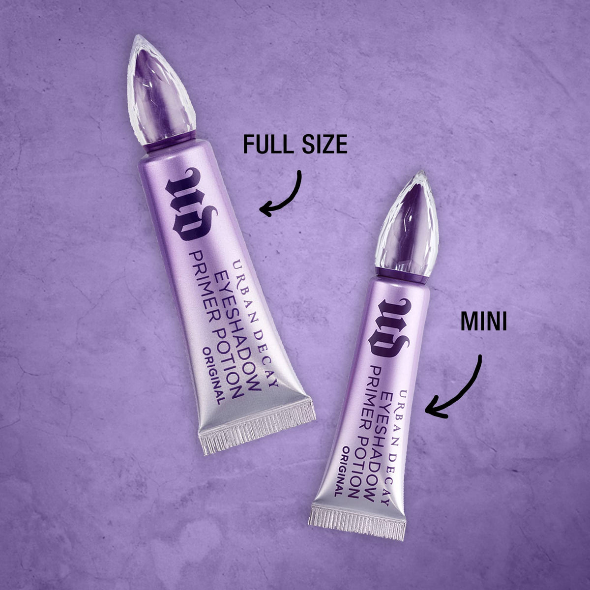 URBAN DECAY Eyeshadow Primer Potion Mini in hand