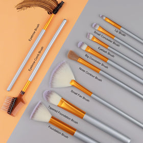 Vander kabuki brush with wooden handle