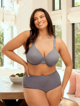 Vanity Fair Women's Full Figure Beauty Back Smoothing Bra packaging