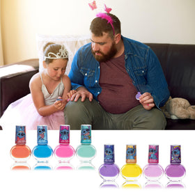 Variety of nail polish colours included in Townley Girl set
