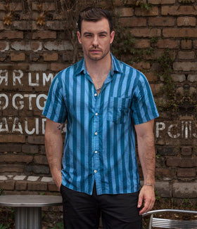 VATPAVE Mens Striped Shirt side view showcasing cuban collar