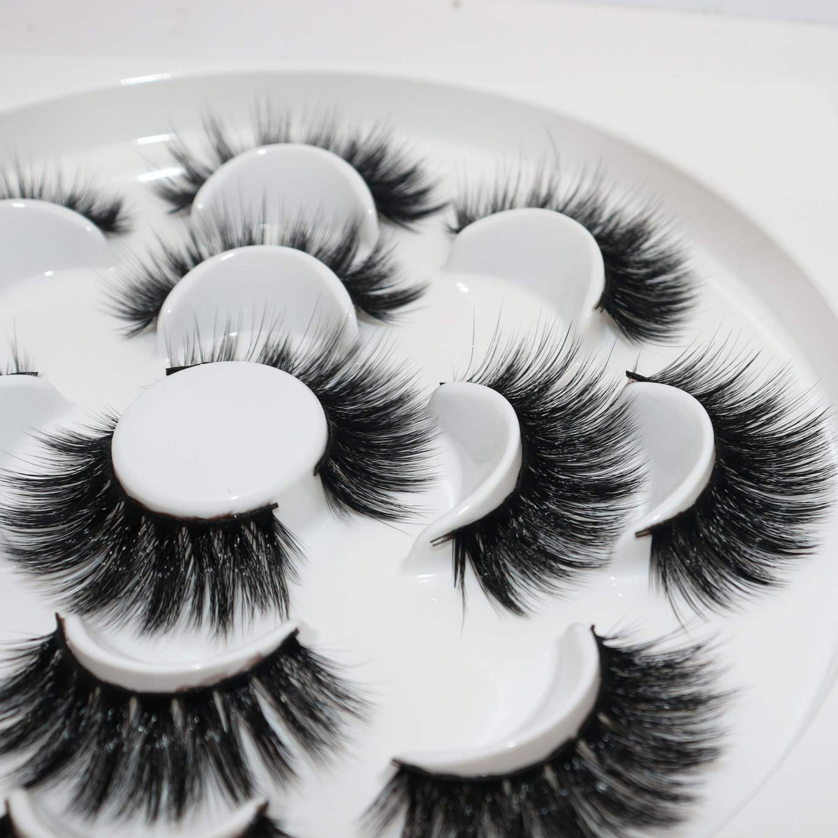 Veleasha 5D Faux Mink False Eyelashes fluffy texture detail