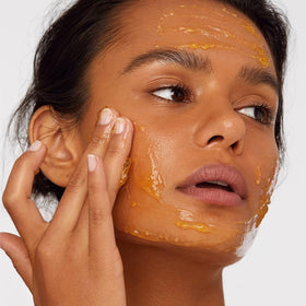 Versed Doctor's Visit Skin Resurfacing Face Mask texture close-up