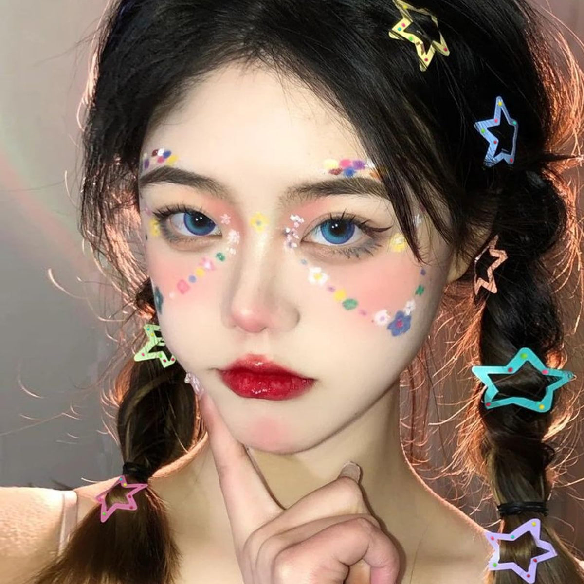 VIBILIA Star Hair Clip being used in a hairstyle