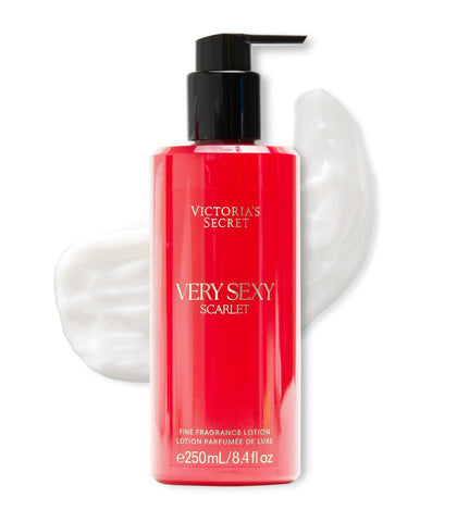 Victoria's Secret Very Sexy Scarlet Lotion front view 8.4 fl oz