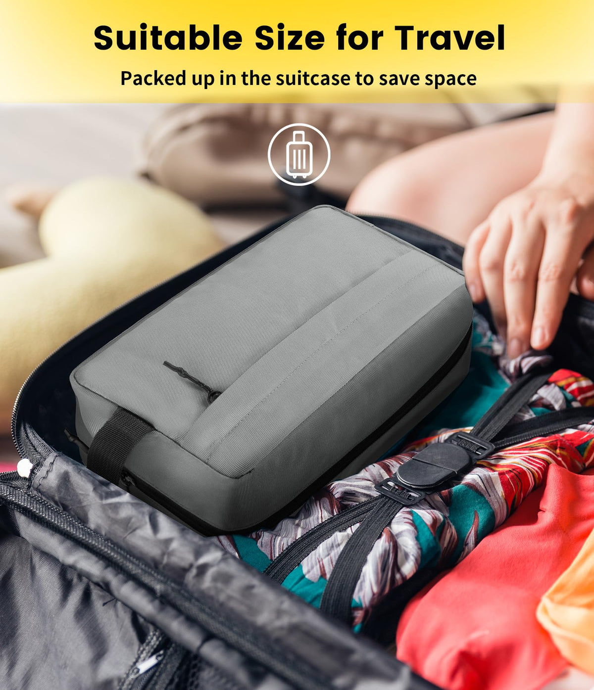 Vorspack toiletry bag with smooth zipper detail