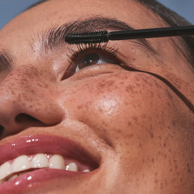 Well People Curling Mascara Black side view