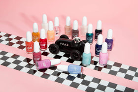 wet n wild Fast Dry AF Nail Polish Married Into Royalty with nail art accessories