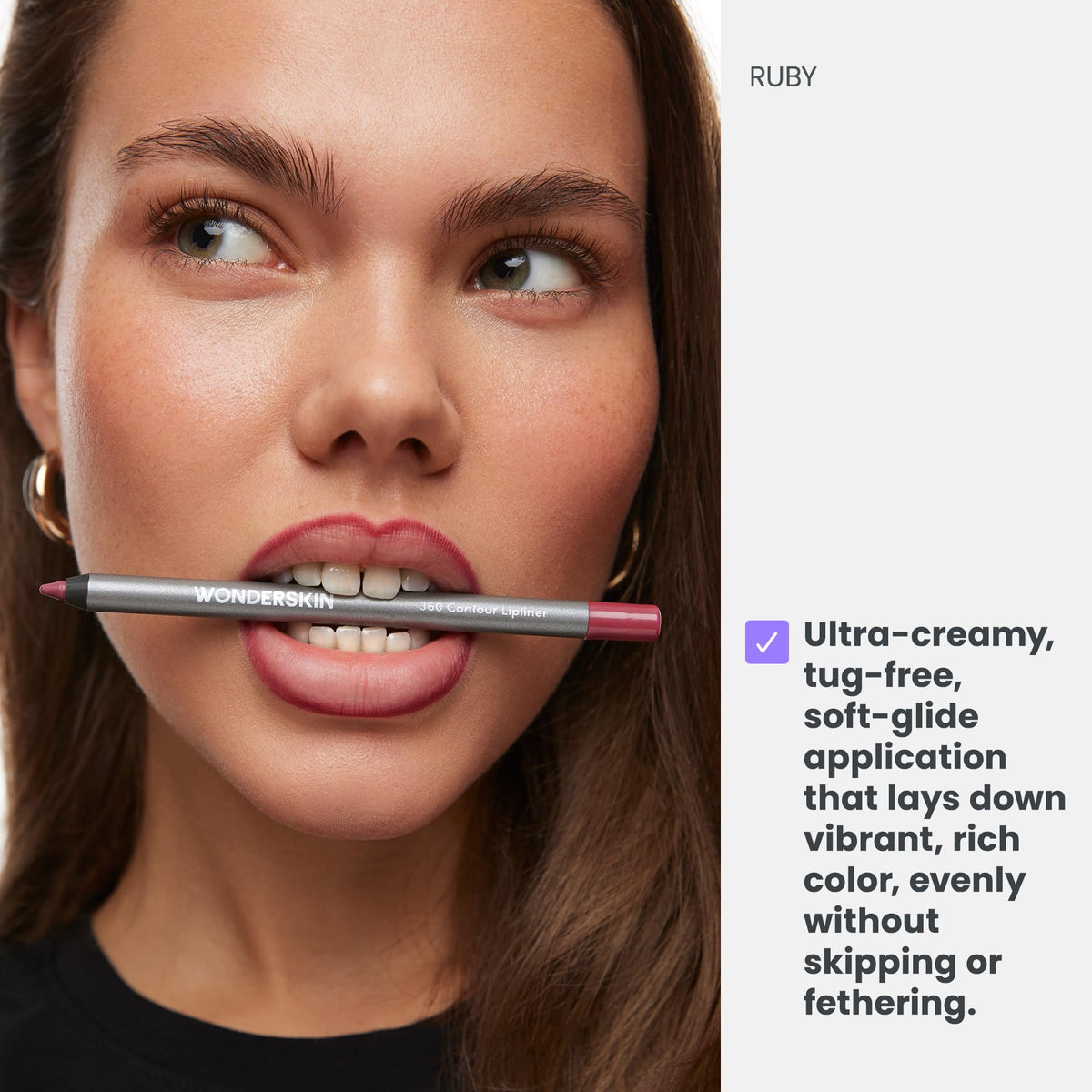Wonderskin 360 Contour Lipliner Pencil being applied on lips