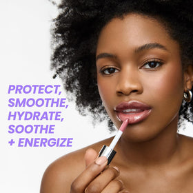 Wonderskin Lip Oil Rehab Serum lifestyle scene