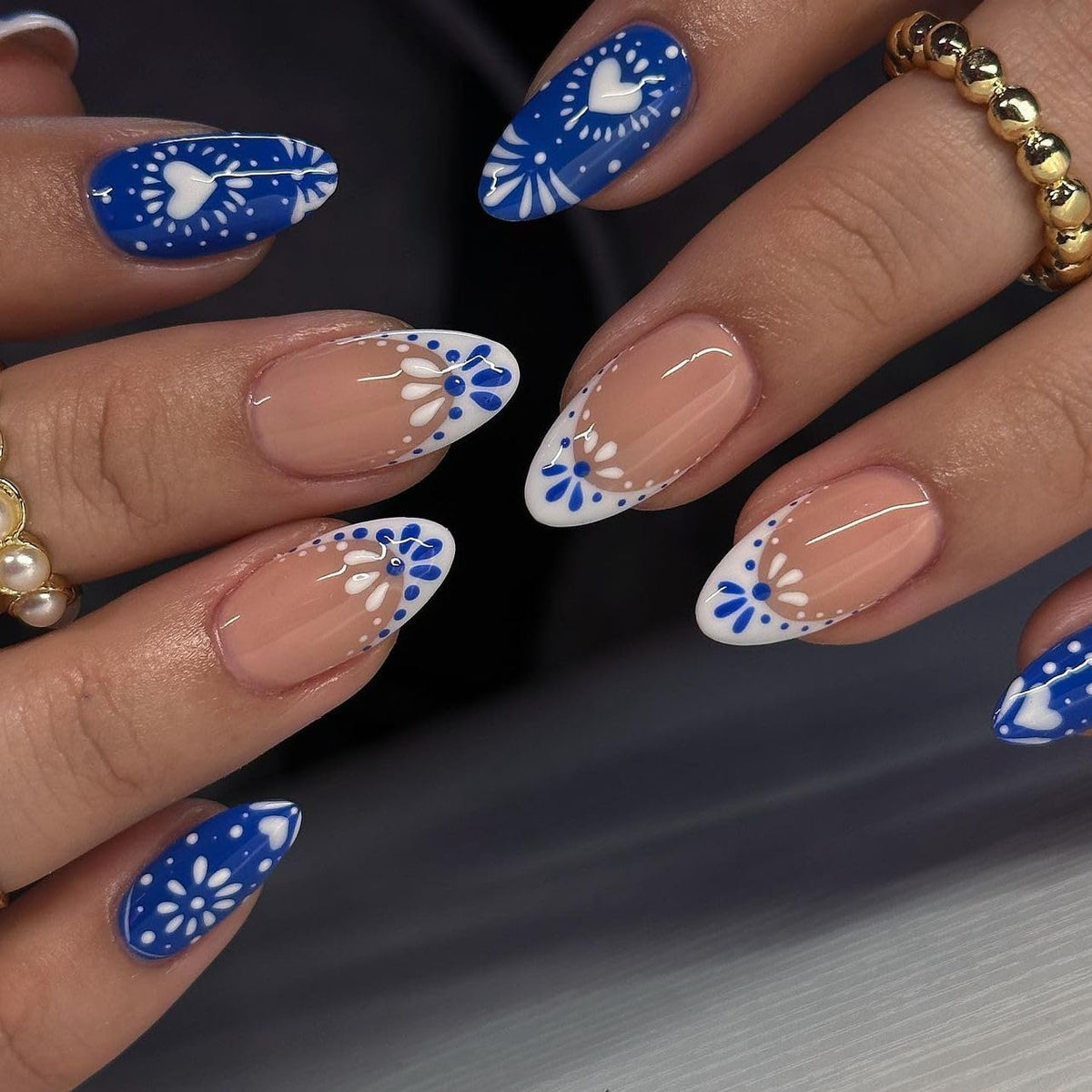 XZMeiLun Blue French Tips Press On Nails Short Almond Kit front view
