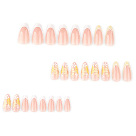 XZMeiLun floral press on nails displayed on a hand