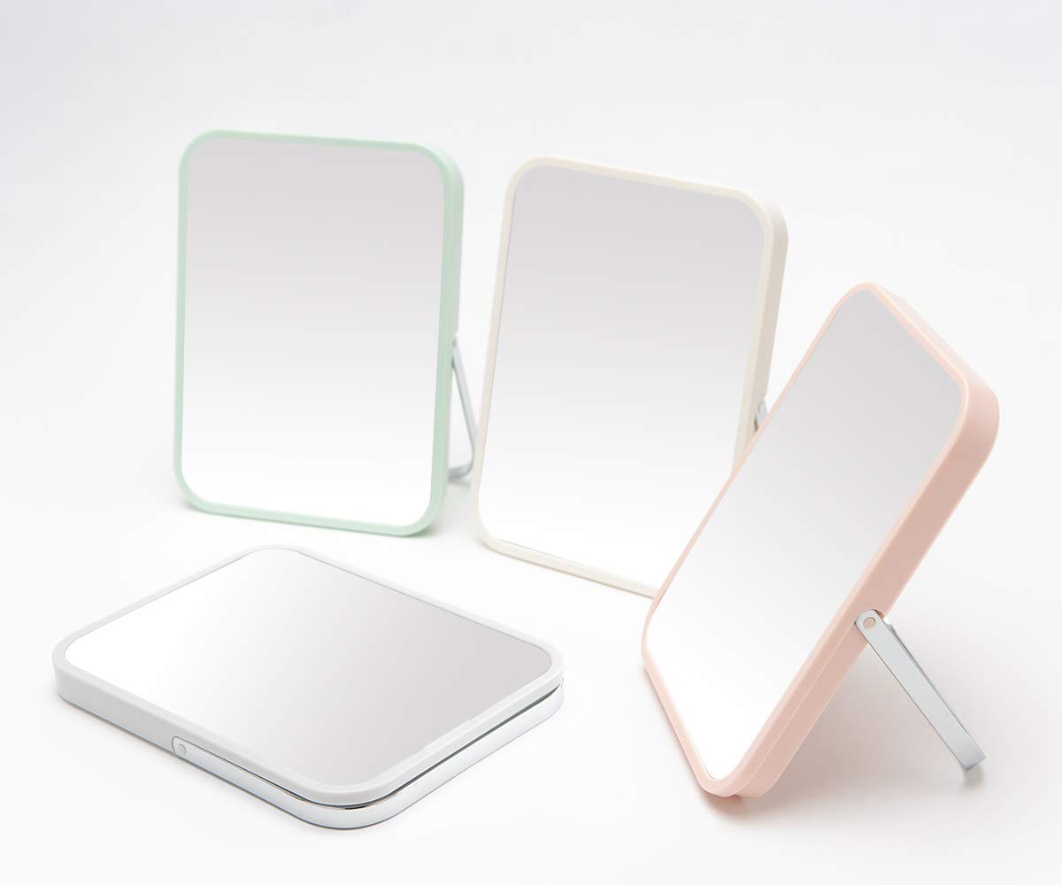 YEAKE mirror in four available colours on display