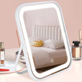 YEKKOPT Vanity Mirror in a travel bag