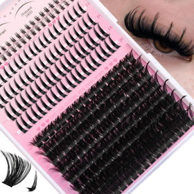 YIDUO Lashes Clusters 280Pcs on a makeup table