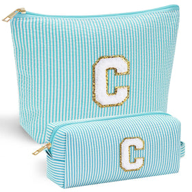 YOOLIFE Makeup Organizer Bag front view with personalized letter