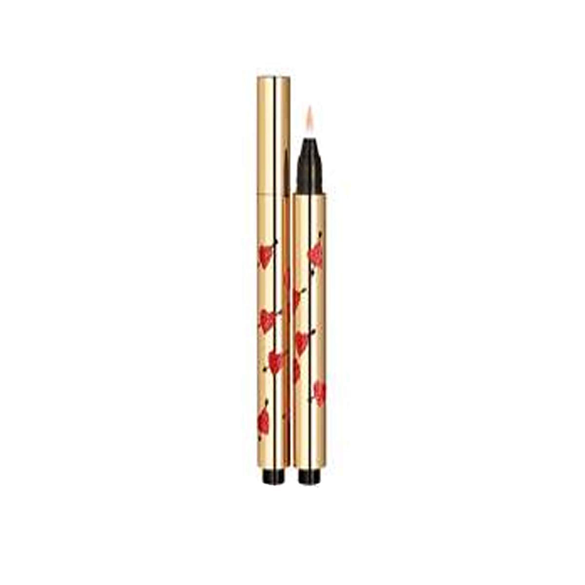 YSL Touche Eclat Concealer No.1 showing the applicator tip
