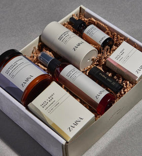 ZAAINA Luxury Spa Gift Basket ready for unboxing