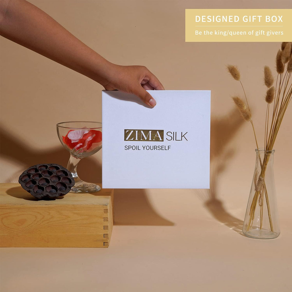 ZIMASILK silk bonnet in a lifestyle setting