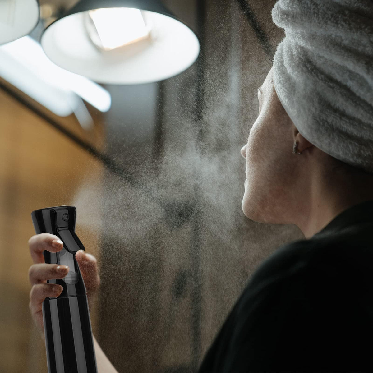 Zuhose Spray Bottle 200ML on a bathroom counter